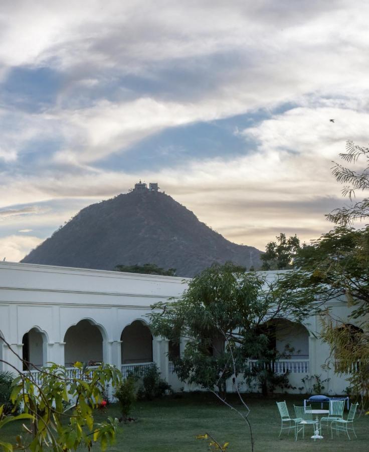 Gulaab Niwaas Palace Pushkar Exterior photo